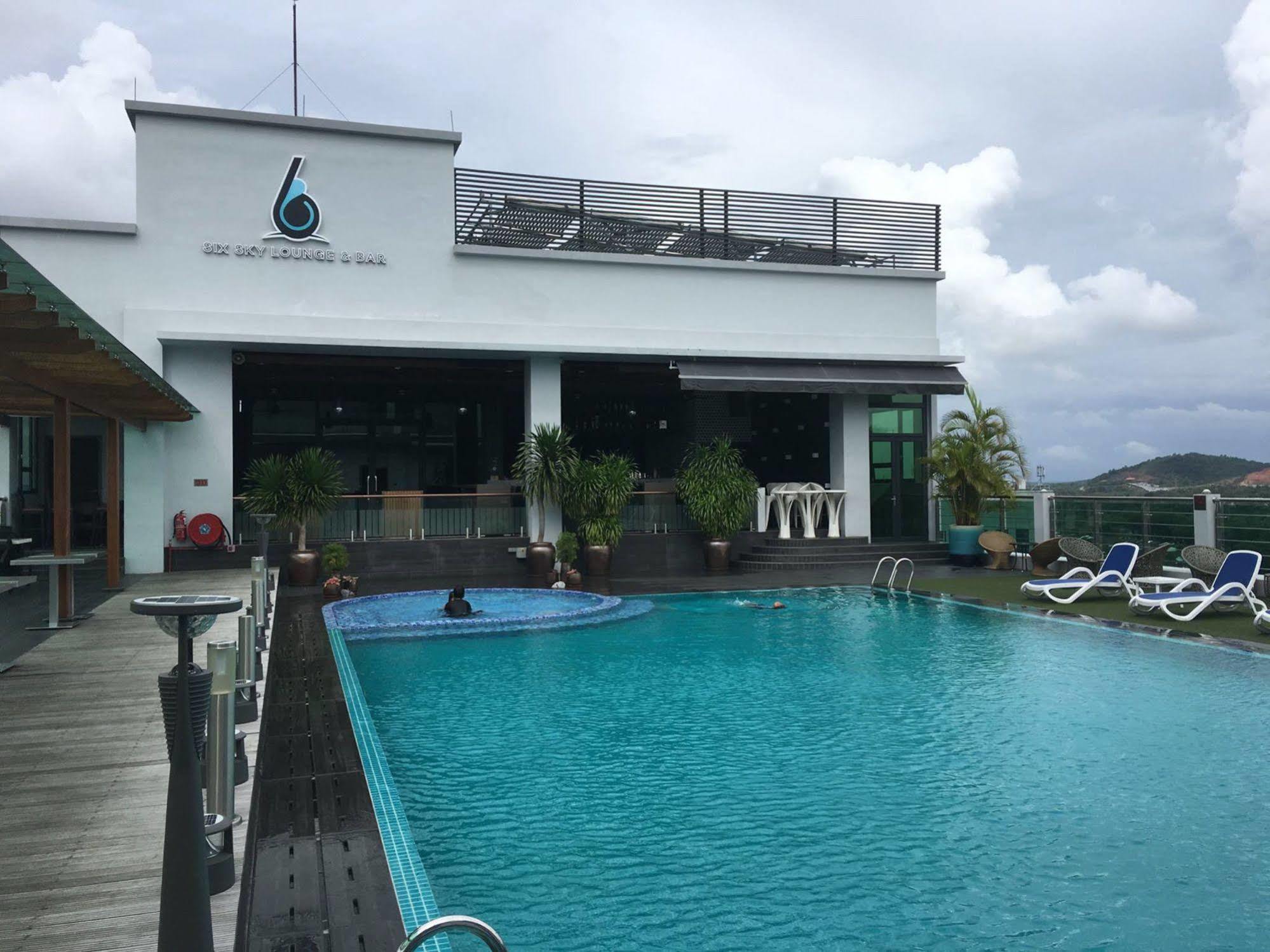 Purest Hotel Sungai Petani Exterior foto